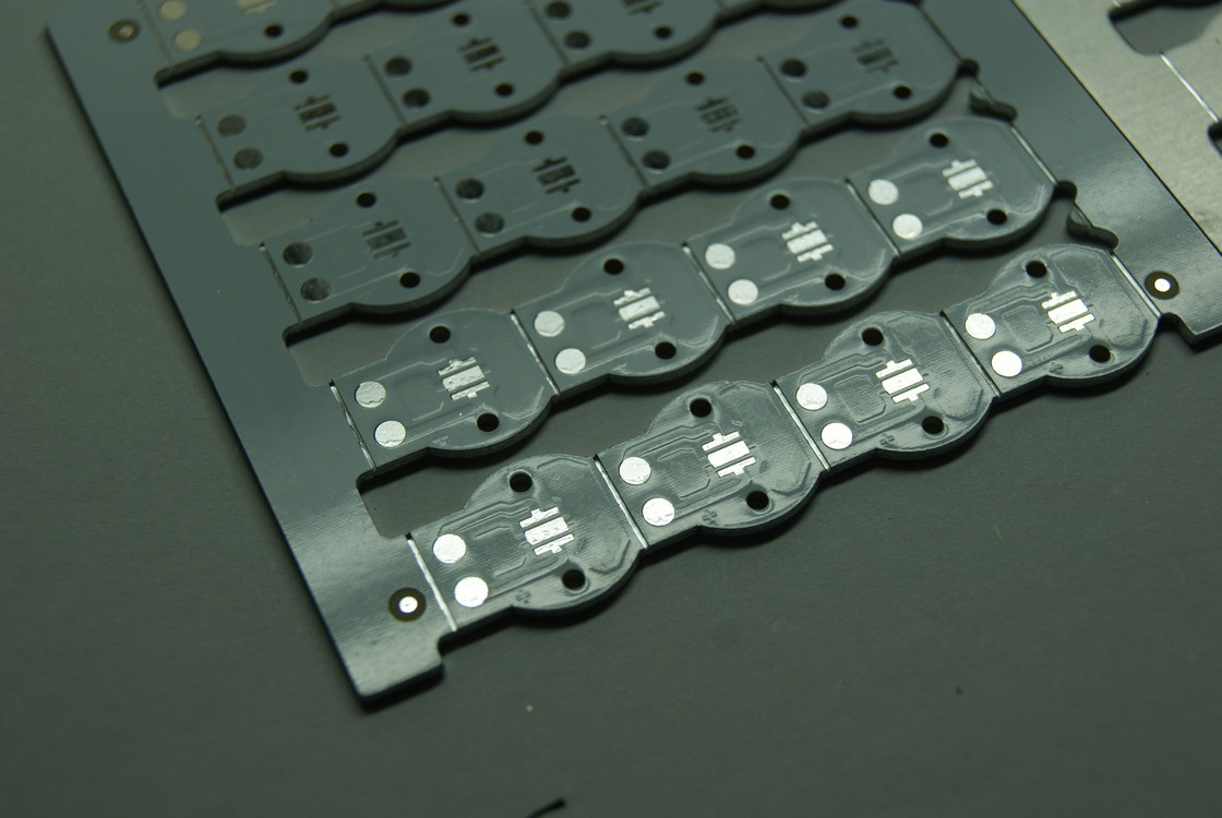 0.6-6.0MM Épaisseur FR-4 PCB polytronics pour des performances et une durabilité optimales en électronique