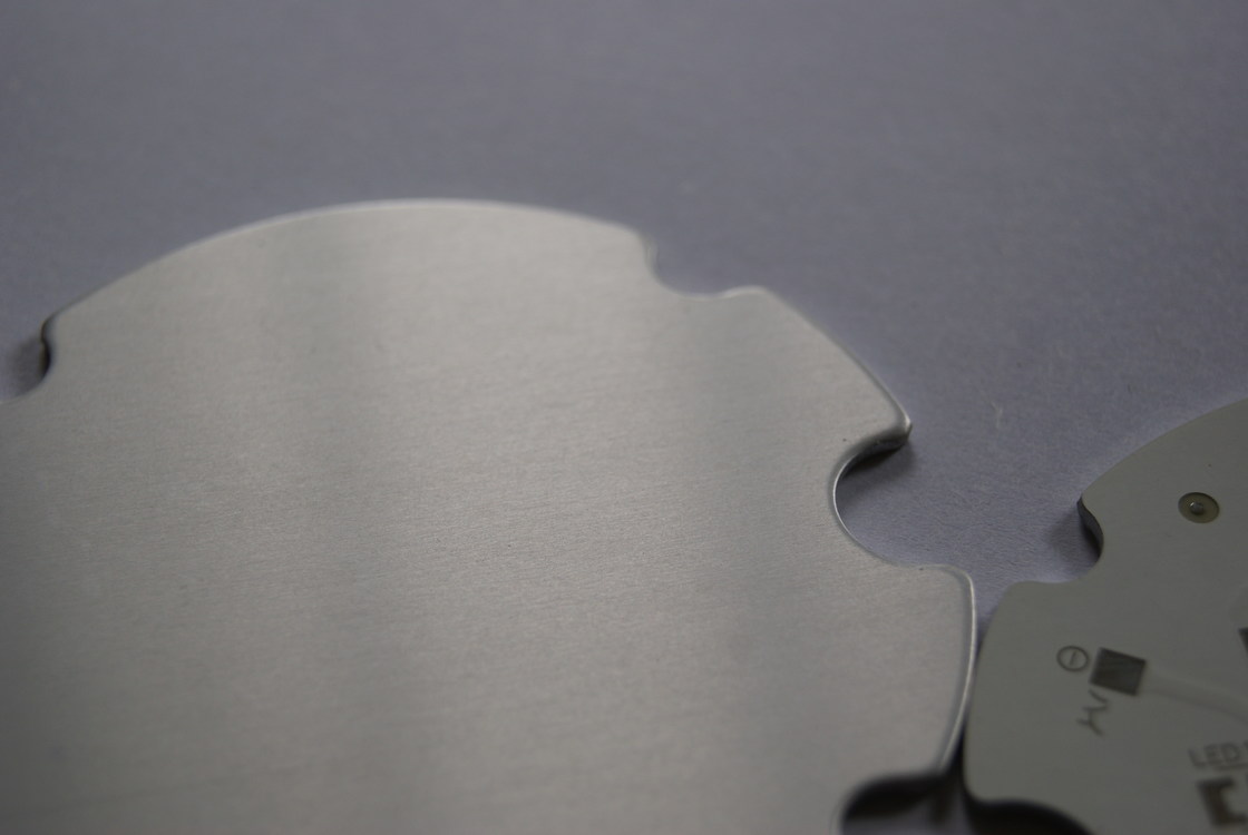 PCB IMS personnalisable avec FR-4 et contrôle d'impédance, épaisseur 0.6-6.0MM