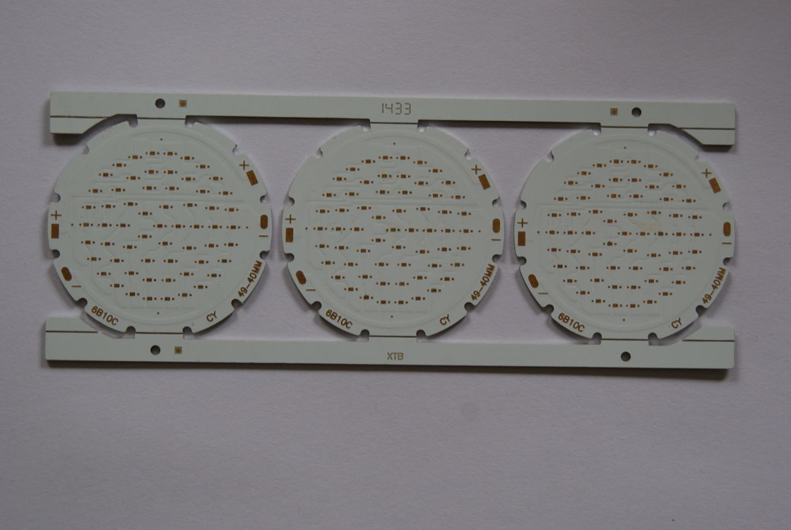 Service de PCB IMS de tension 3KV Résister à la tension Ventec cuivre 0,5-6,0 oz HASL/ENIG Finition de surface