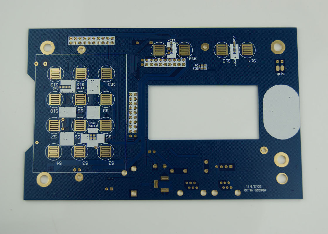 FR-4 Matériau brut PCB à double couche 1,6 mm pour les environnements à température et tension