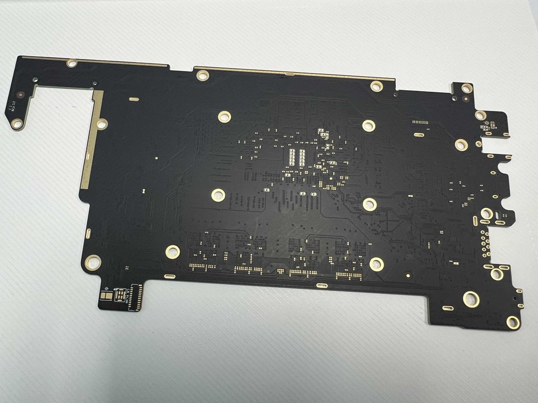 Planche PCB multiclasses à impédance multicouche avec 4 à 22 couches et 4 à 32 couches