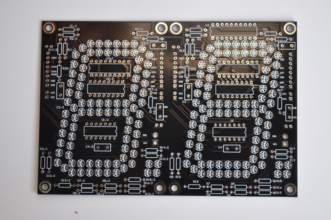 Technologie standard PCB double couche 1,6 mm d'épaisseur pour des performances supérieures