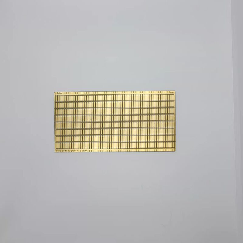 Épaisseur de la carte de PCB en céramique de 0,1 à 3,0 mm Idéal pour les applications électroniques et l'intégration de circuits