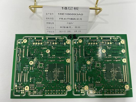Interconnecteur de densité 6-32L HDI PCB Board 3/3 Mil avec 0,25 mm BGA IT180 ENIG3-8u